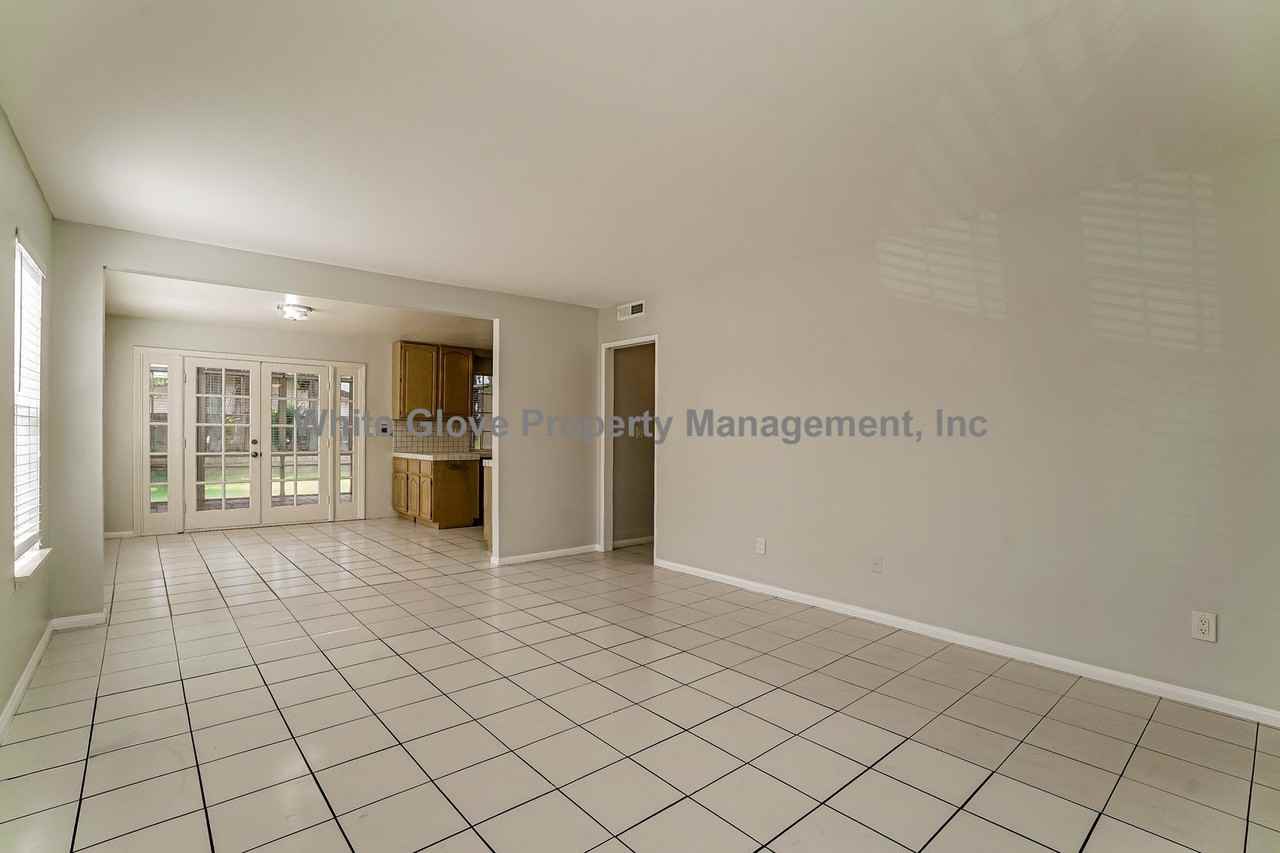 19003 Ibex Ave - Photo 5 of 17