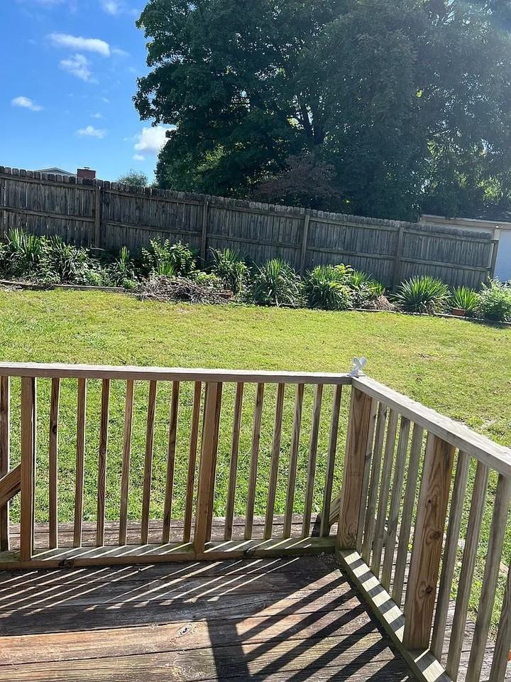 414 S Lynn Ave - Photo 3 of 19