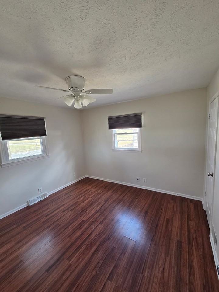 10909 Westover Rd - Photo 4 of 21