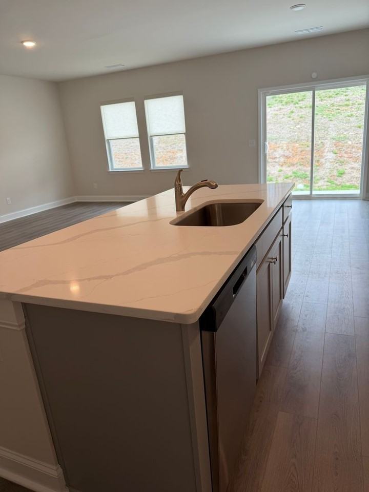 130 Cades Blf - Photo 7 of 50