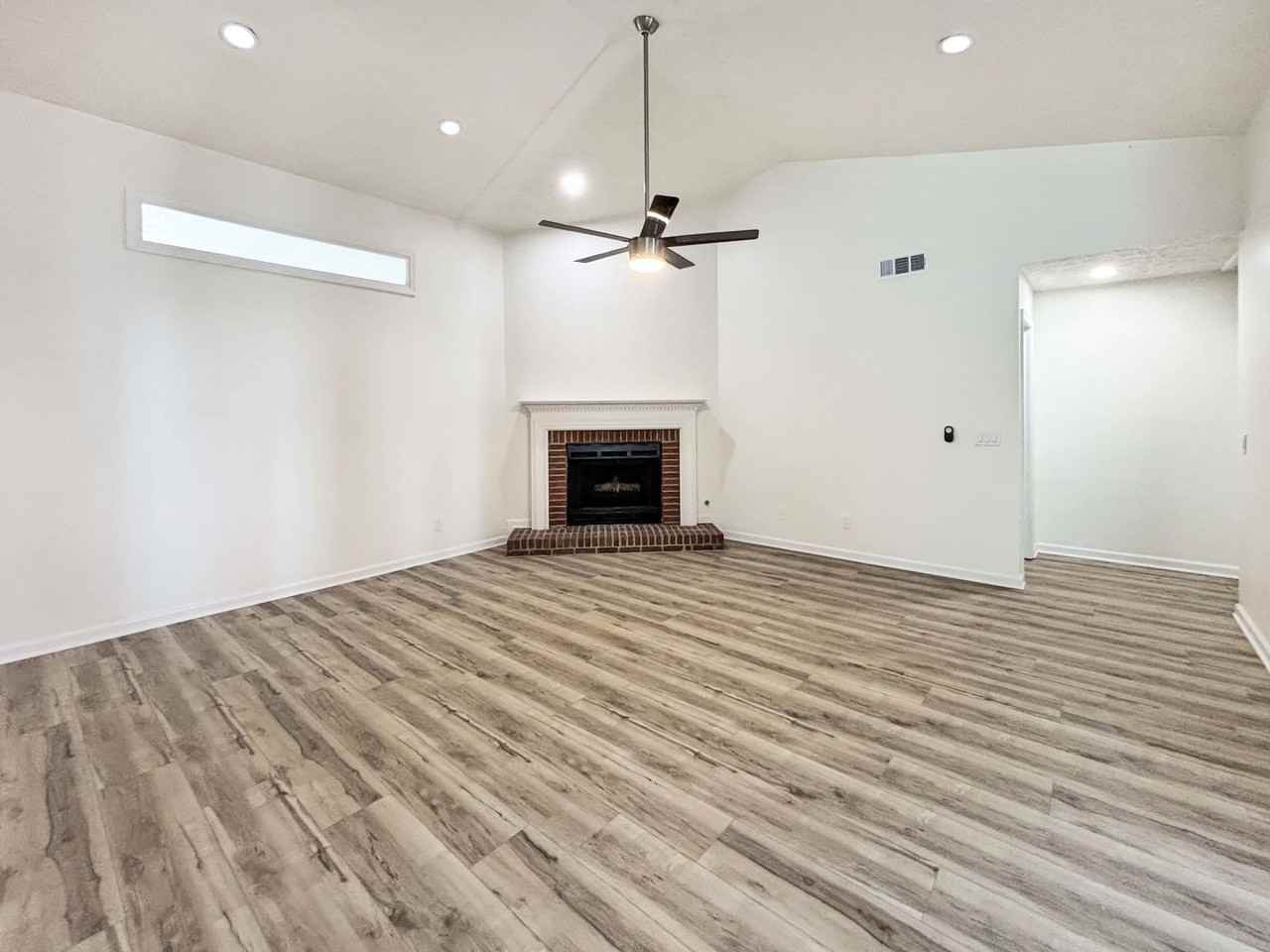 4406 Singletree Way Nw - Photo 4 of 44