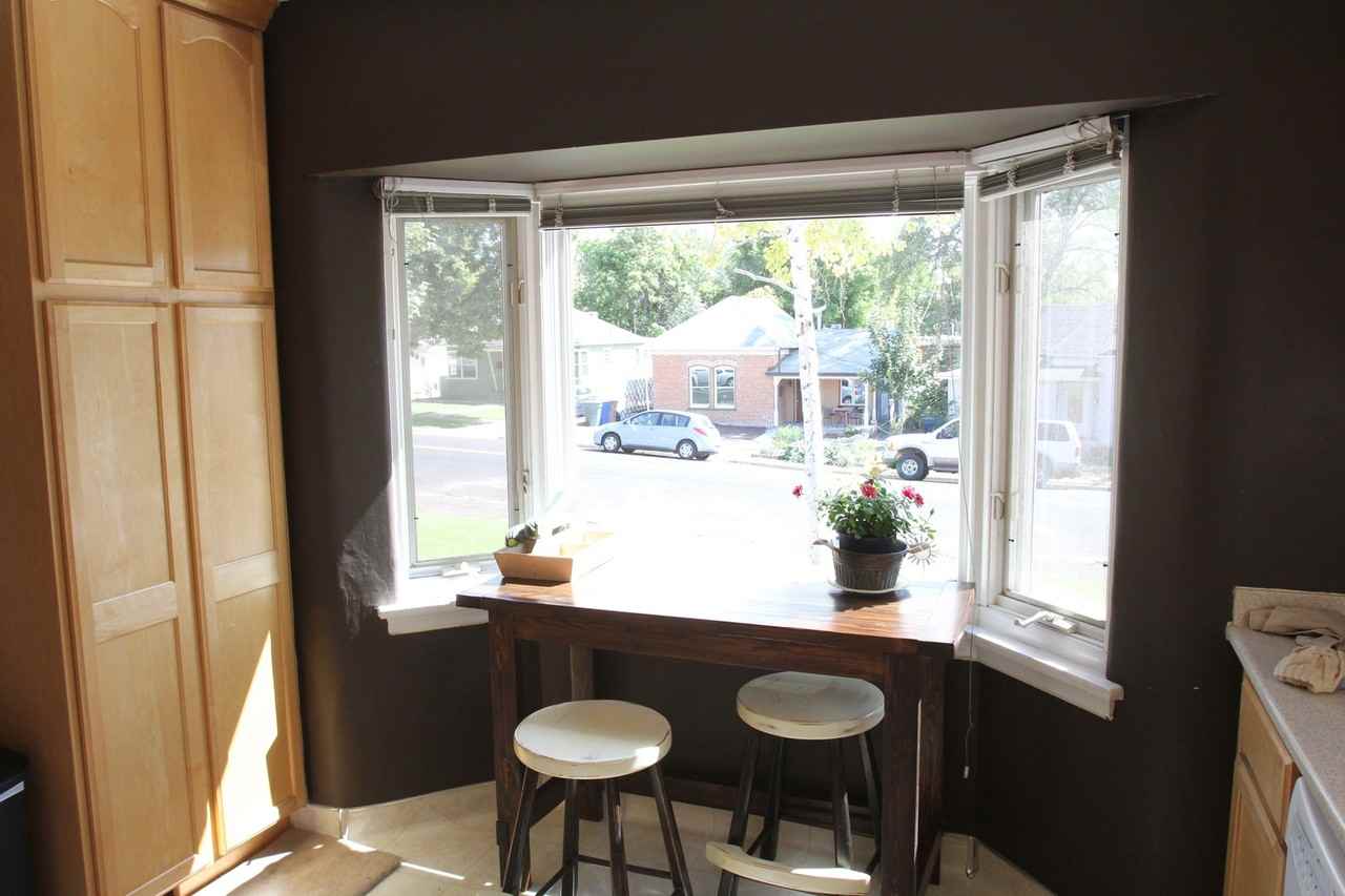 817 E 2nd Ave - Photo 4 of 22