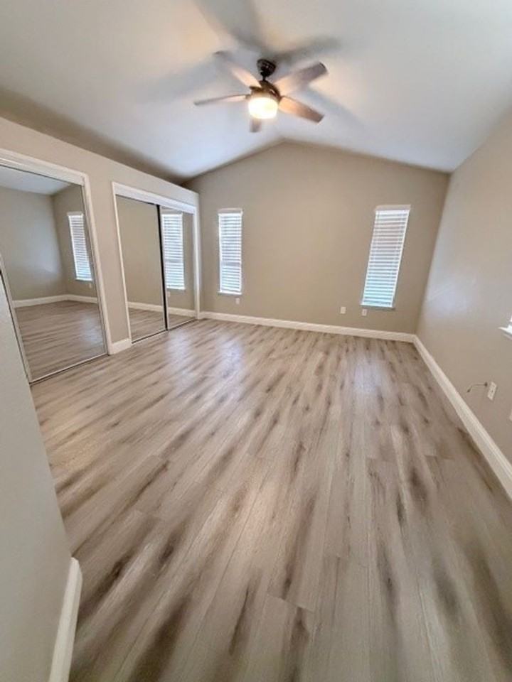 7625 Canyon Clover Dr - Photo 5 of 11
