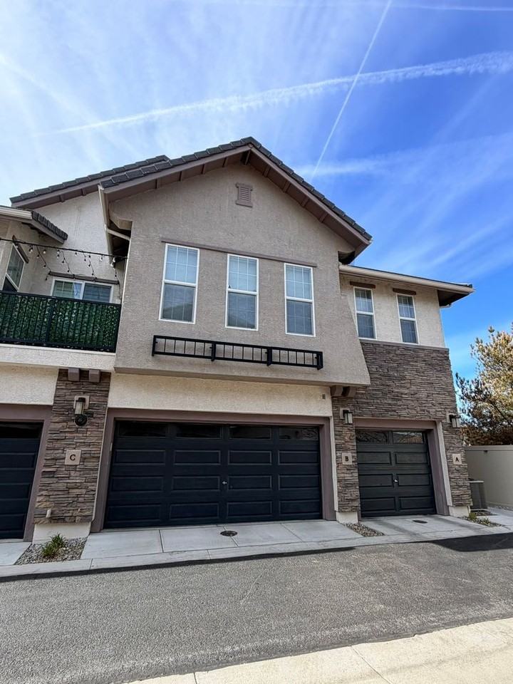 1991 Wind Ranch Rd #B - Photo 2 of 25