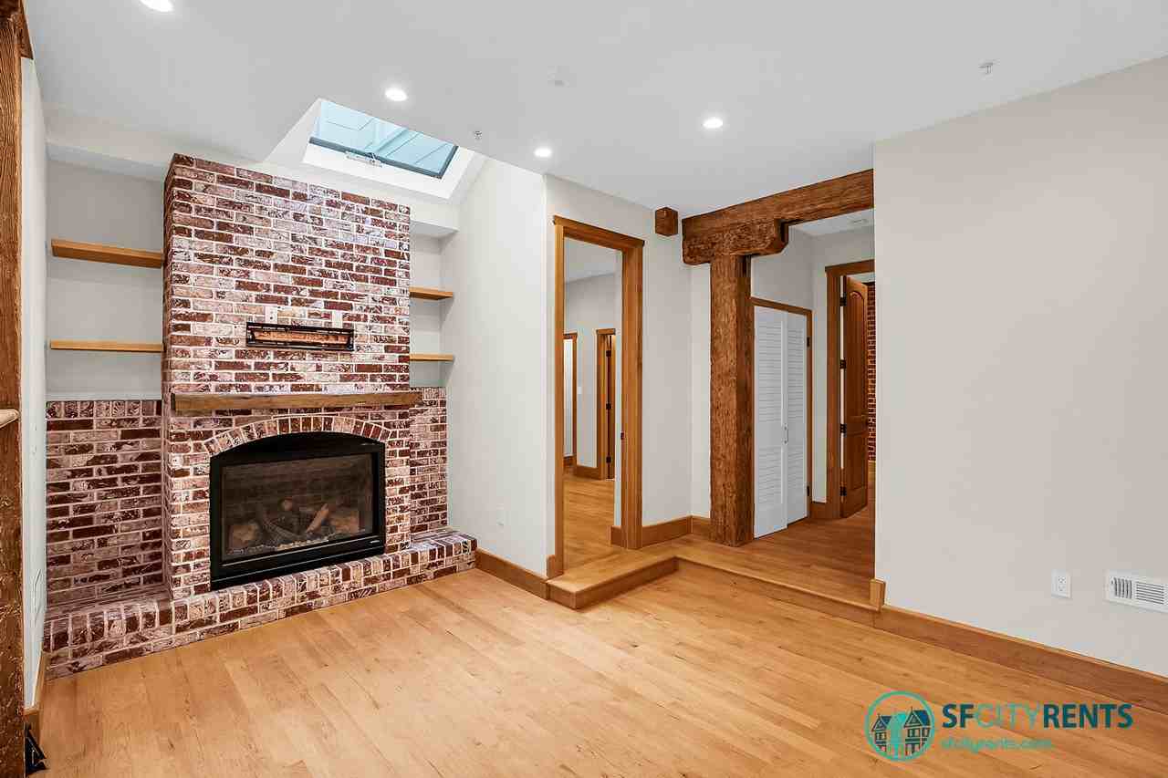 2509 Bryant St #1 - Photo 3 of 20