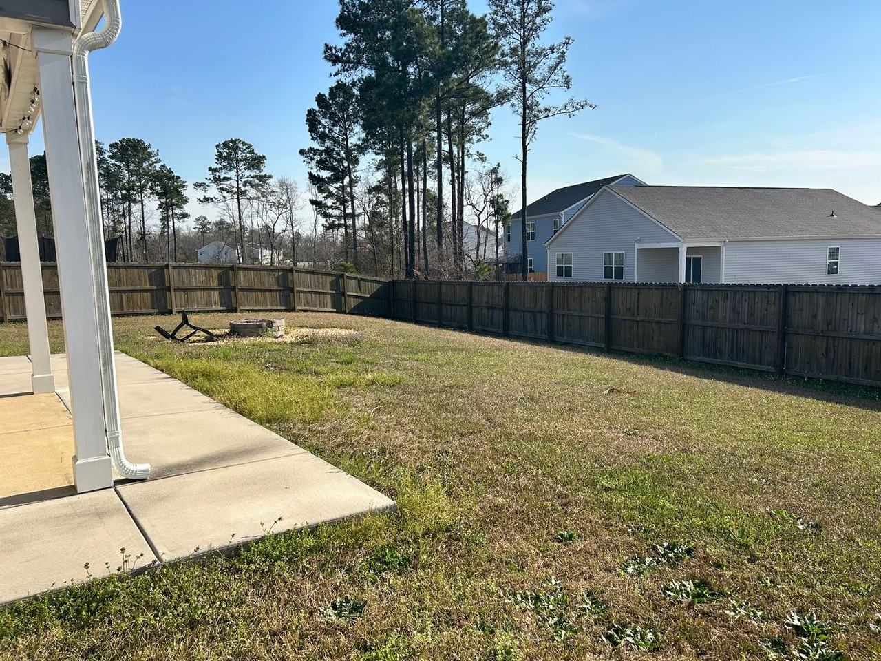 2120 Courtland Dr - Photo 3 of 15