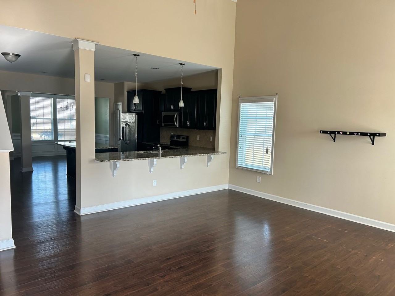 2120 Courtland Dr - Photo 6 of 15