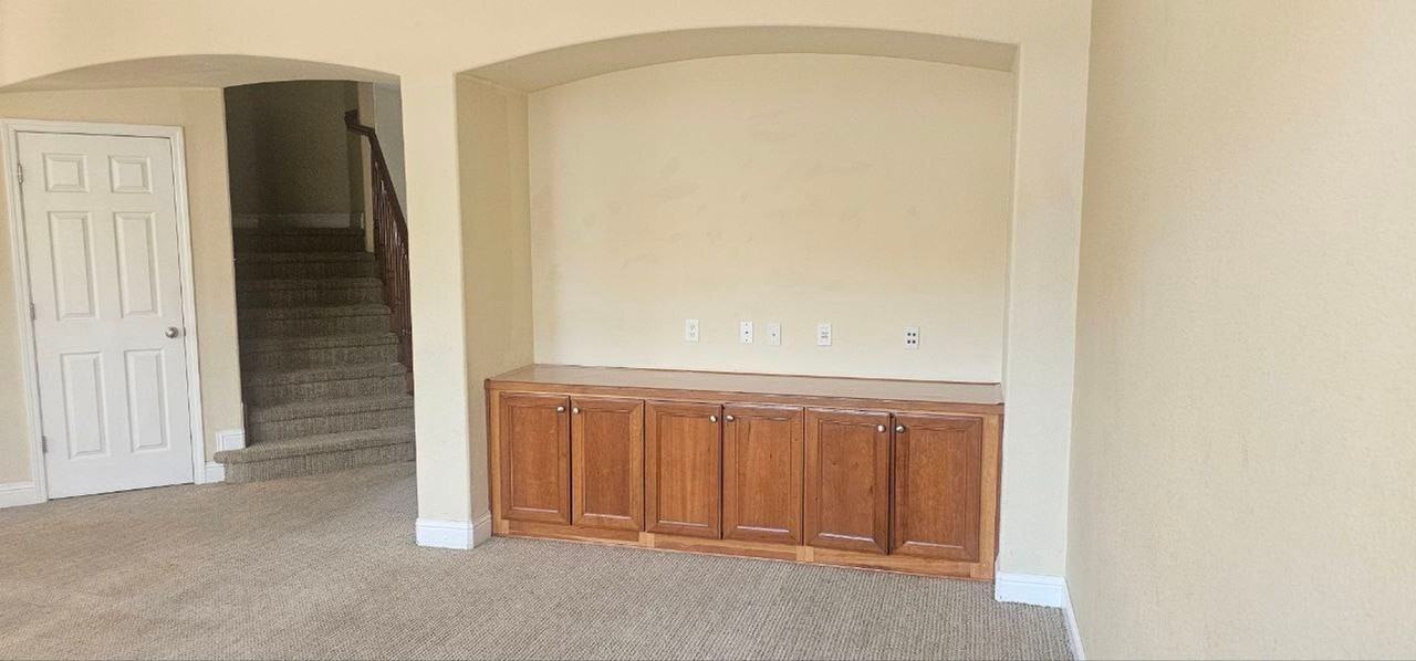 883 Kiwi St - Photo 6 of 12