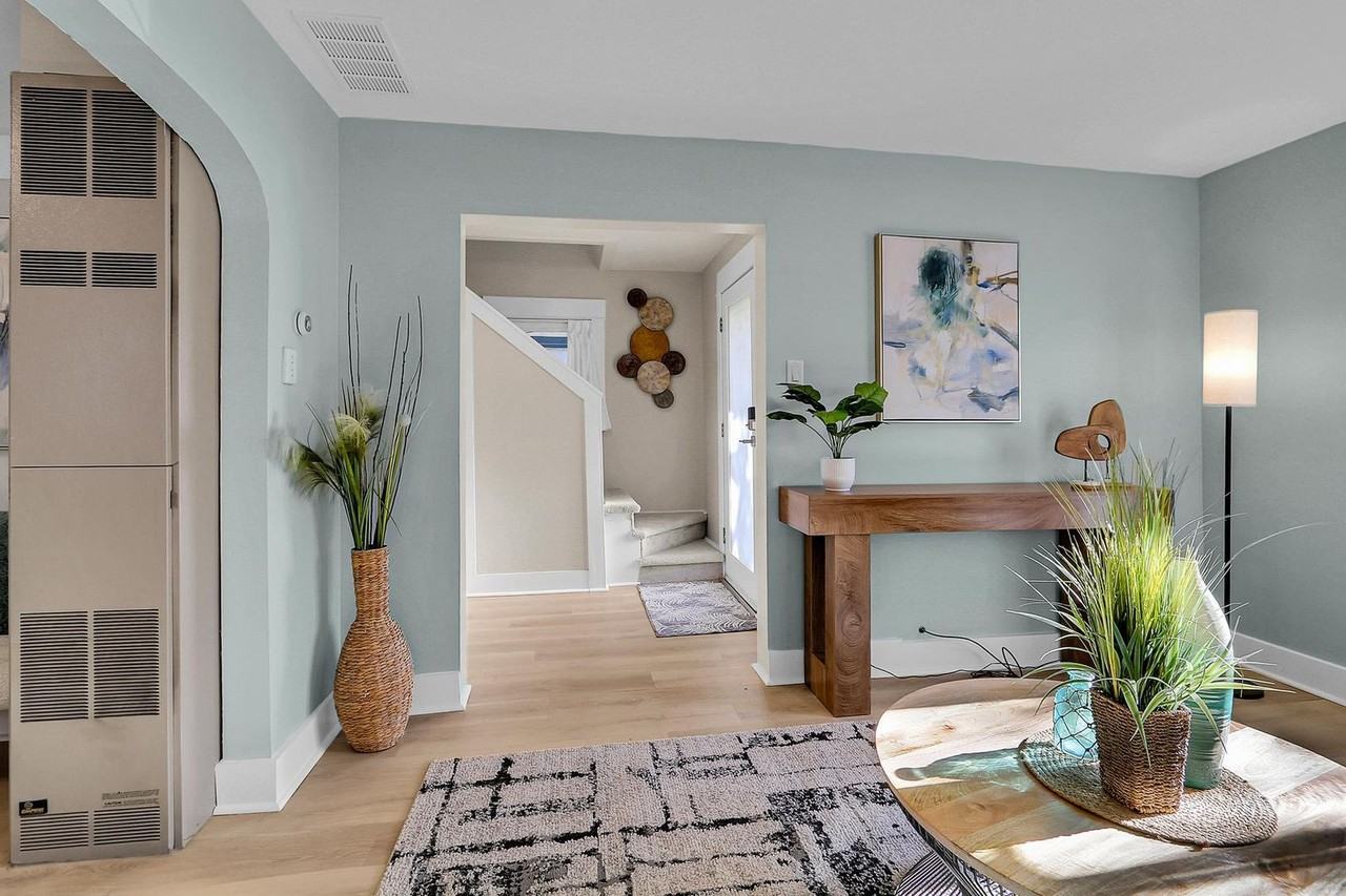 2850 Nw 65th St - Photo 3 of 27