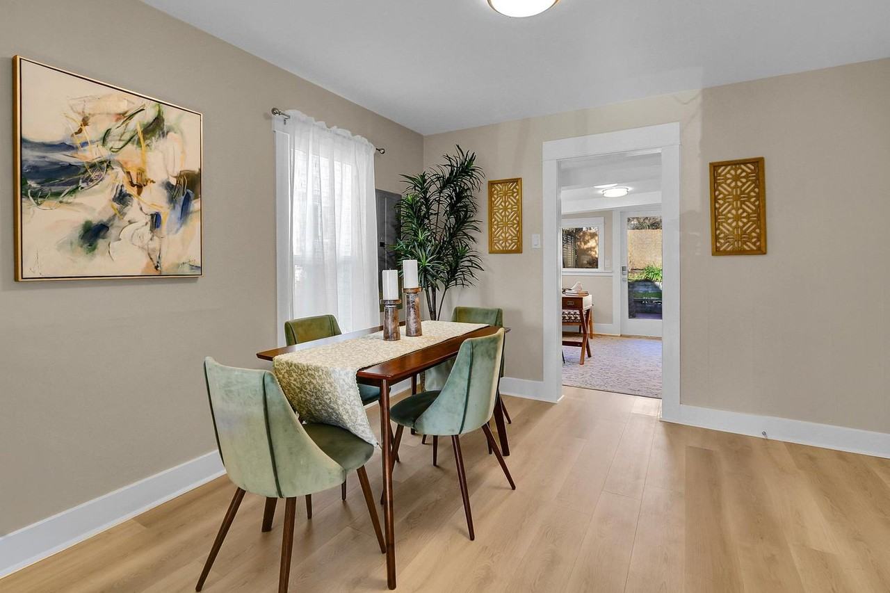 2850 Nw 65th St - Photo 6 of 27