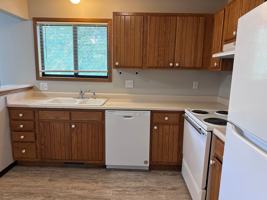 featured image of 1015 Oakcrest St