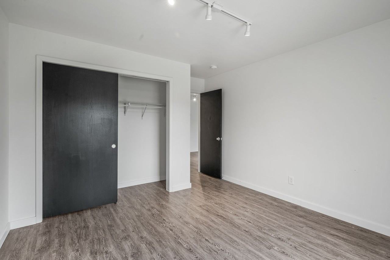 Fremont Court Apartments - Photo 4 of 6