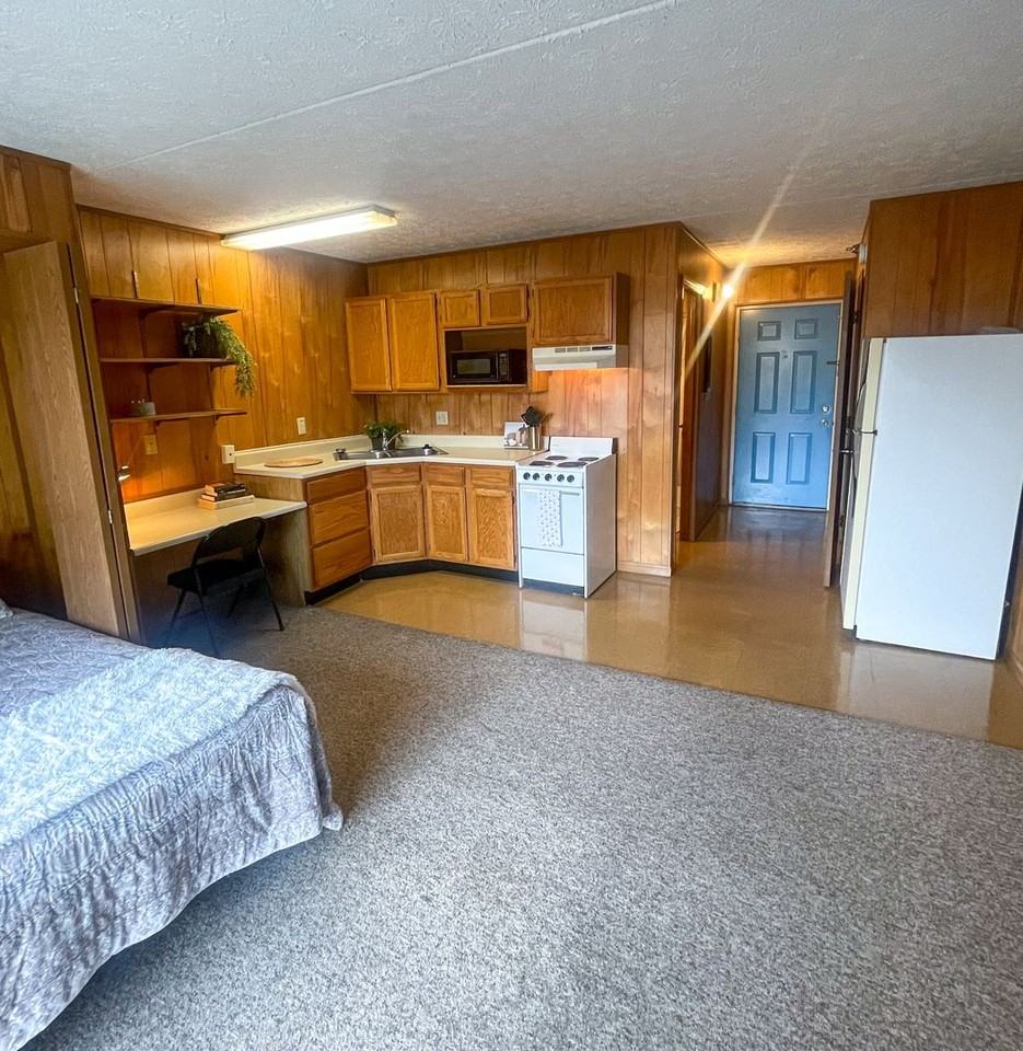 270/272 - Photo 3 of 9