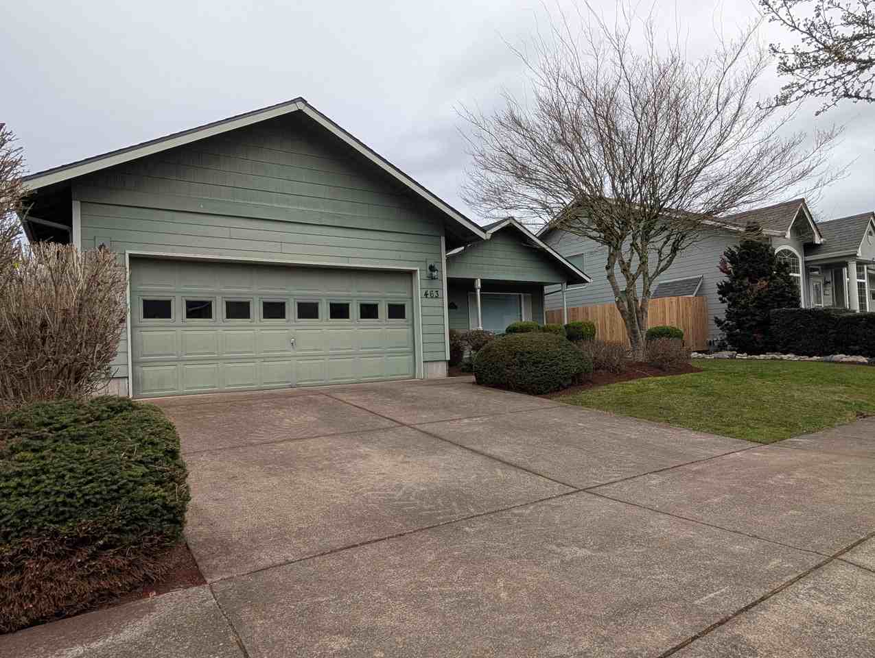 463 Lynnbrook Dr - Photo 3 of 24