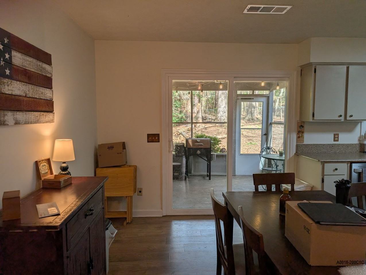 940 Tacoma Dr - Photo 4 of 15