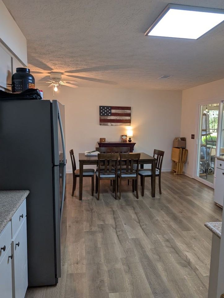 940 Tacoma Dr - Photo 5 of 15