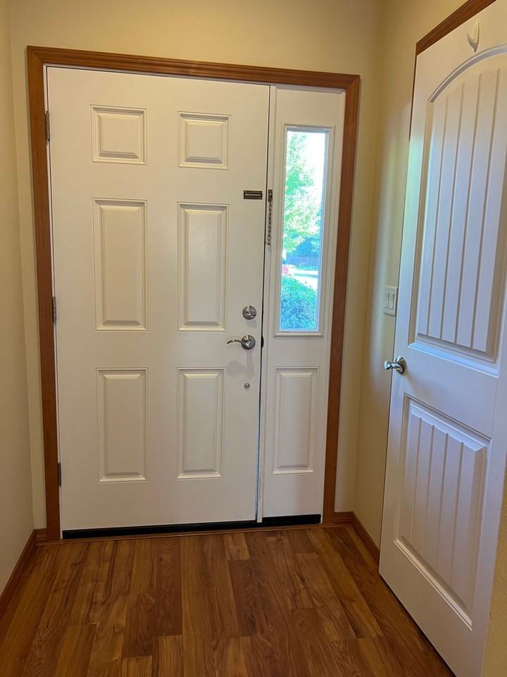 417 Sw Pemberly Loop - Photo 2 of 32