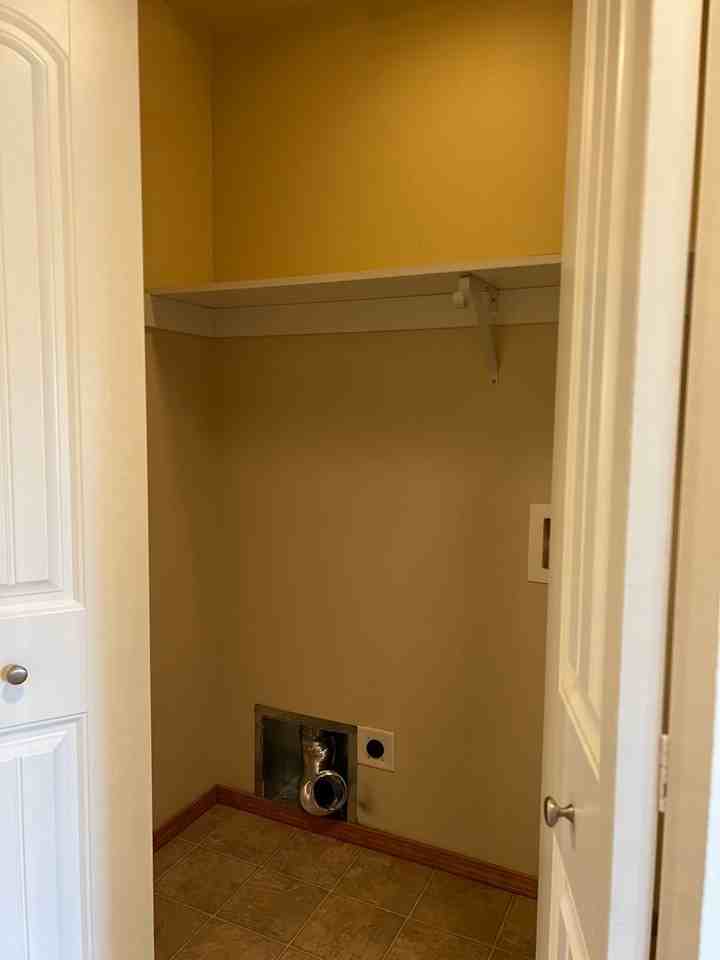 417 Sw Pemberly Loop - Photo 4 of 32