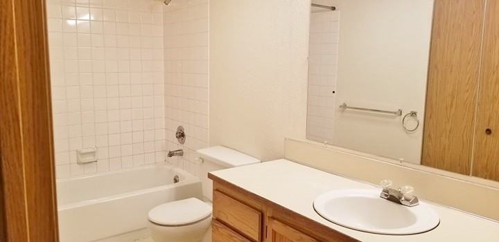 7404 W Lake Sammamish Pkwy Ne - Photo 7 of 8