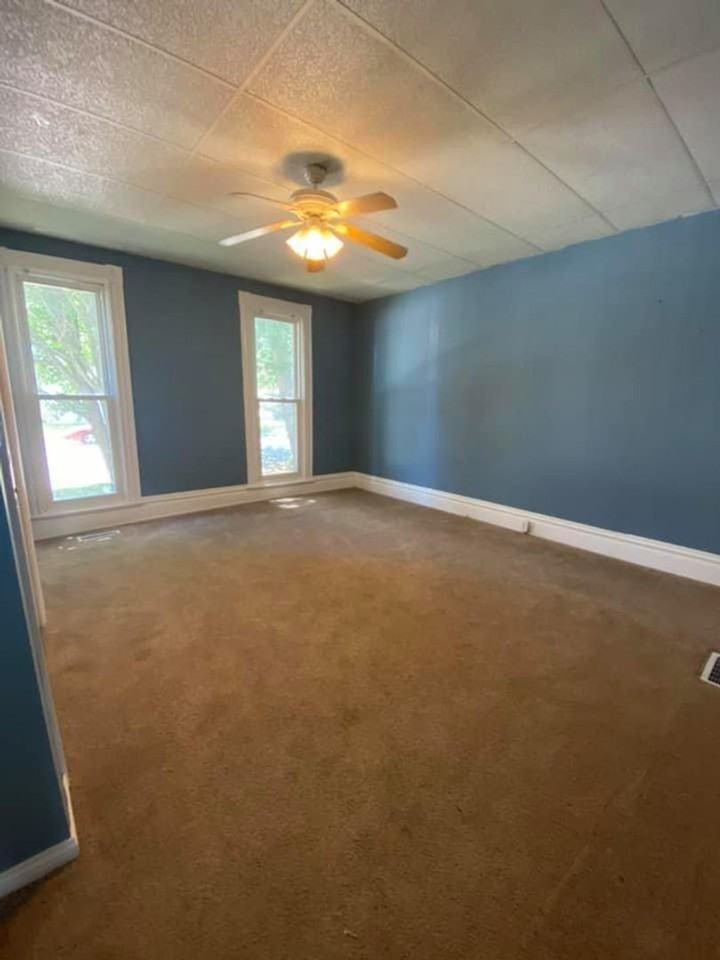 2225 W Iowa St - Photo 2 of 22