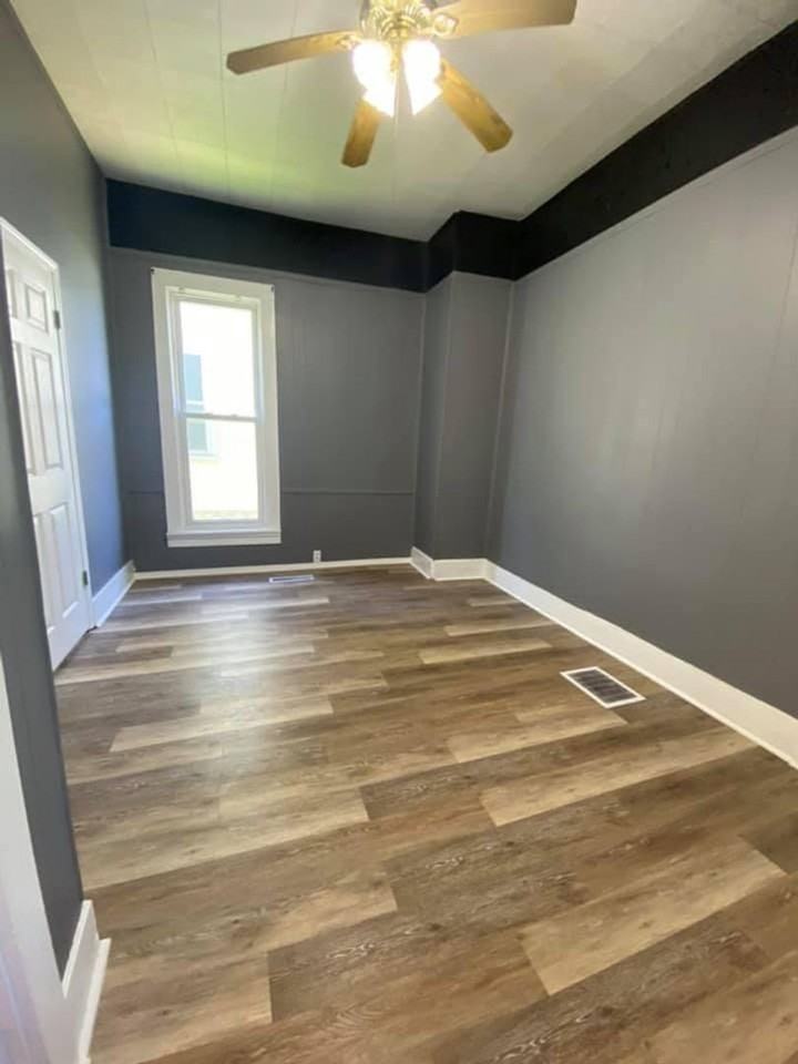 2225 W Iowa St - Photo 7 of 22