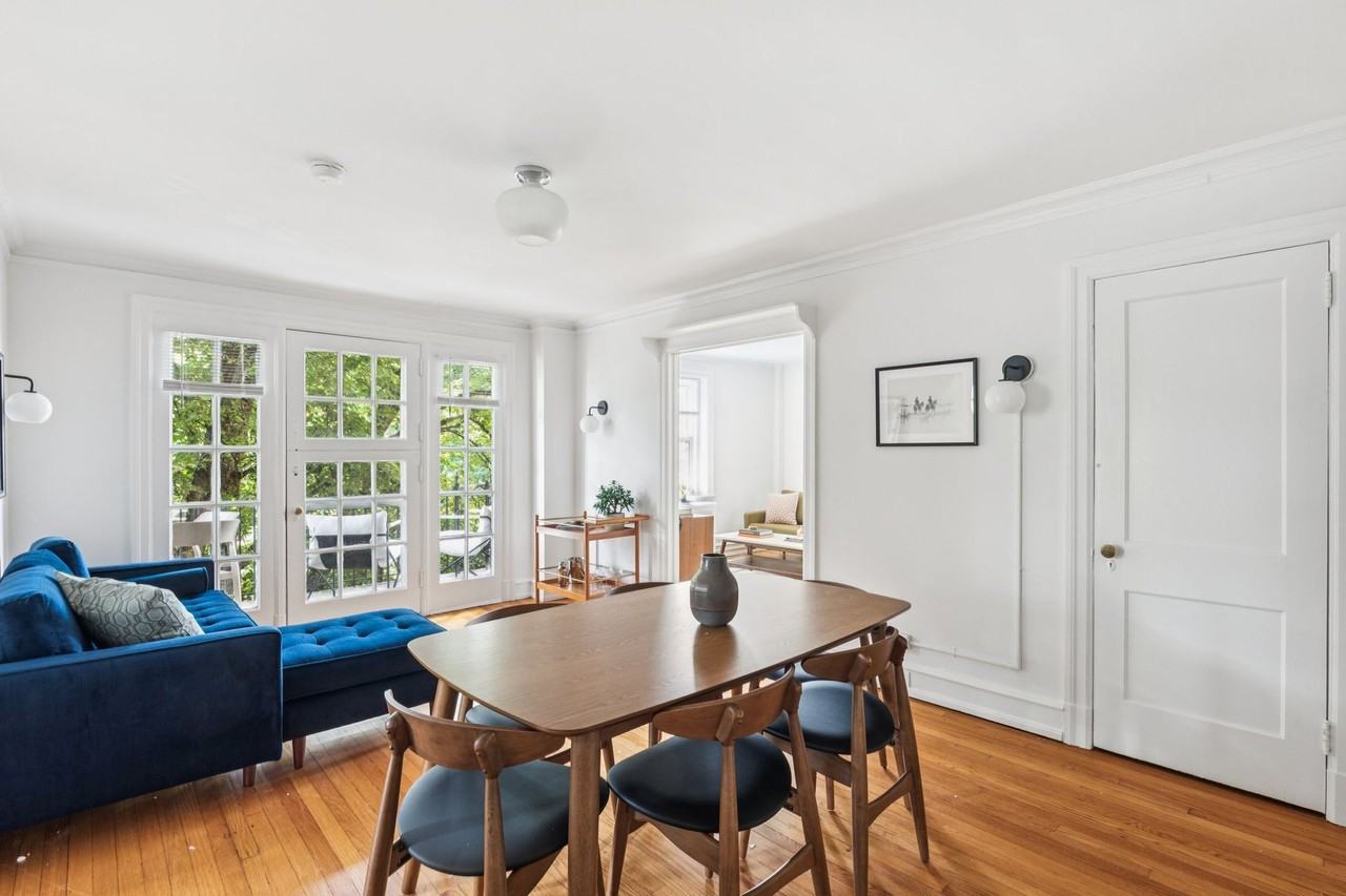 Greenwood Terrace - Photo 7 of 28