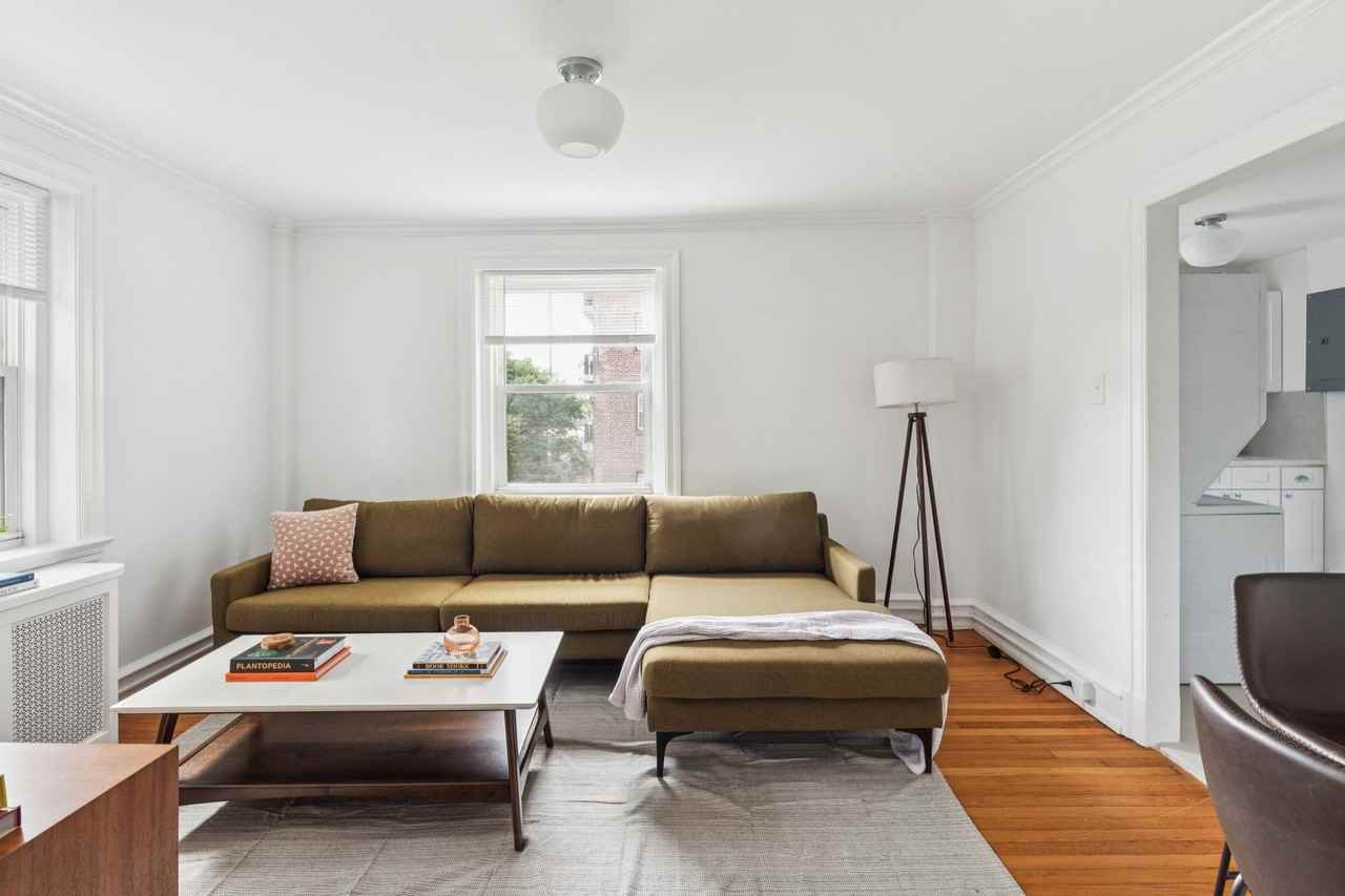 Greenwood Terrace - Photo 6 of 28