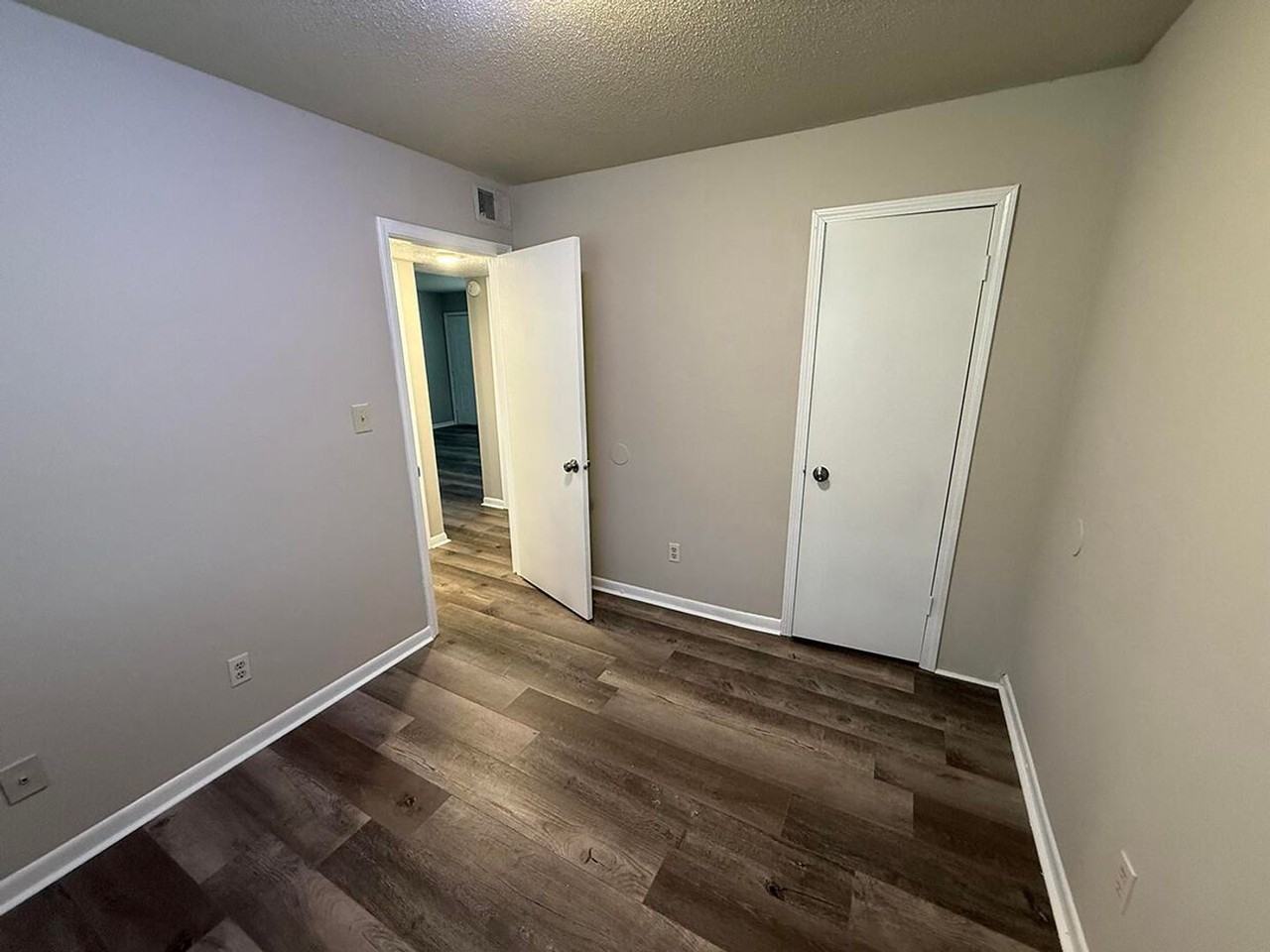 7309 N Moberly Dr #B - Photo 6 of 19