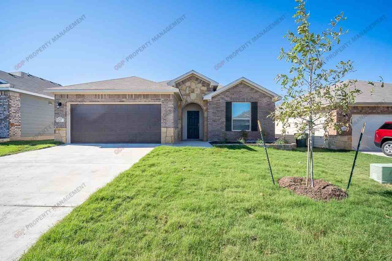 7717 Hickman St - Photo 2 of 19