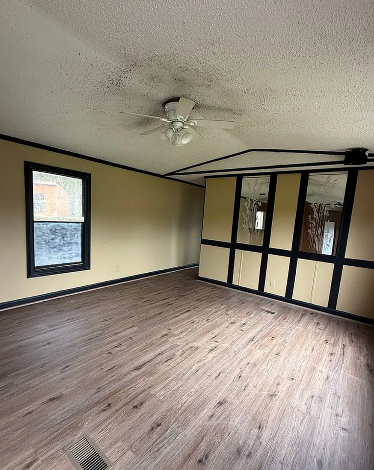 3503 Lee Road 166 - Photo 3 of 5