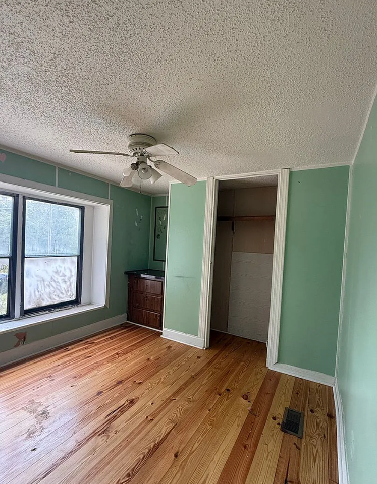 3503 Lee Road 166 - Photo 4 of 5