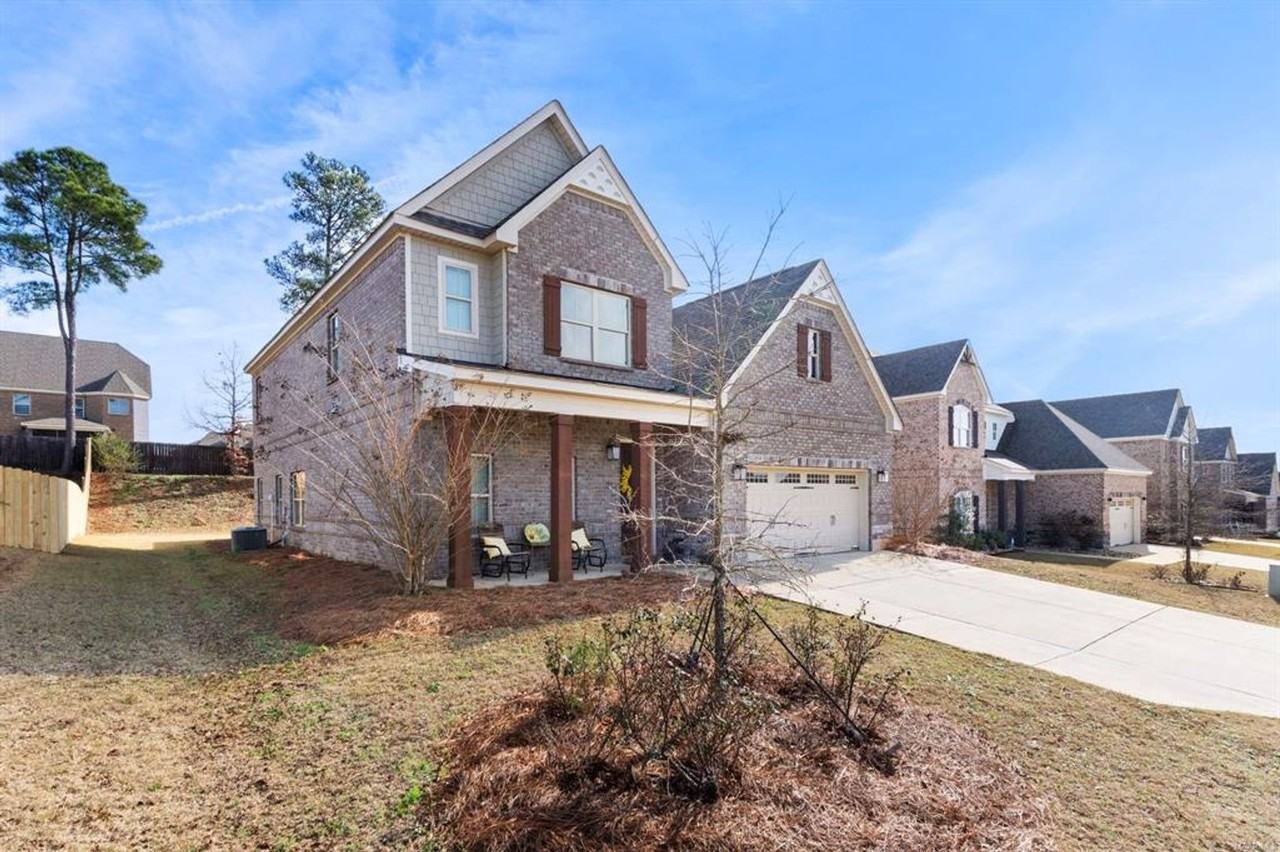 522 Jeffrey Dr - Photo 2 of 50