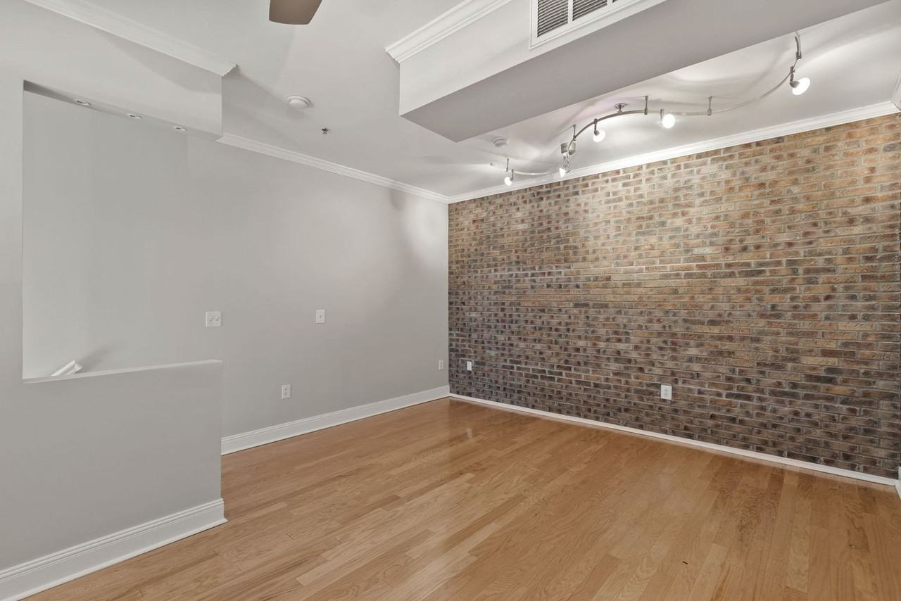 1803 Broadway #108 - Photo 7 of 22