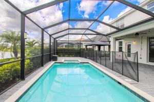 featured image of 2380 Fallglo St