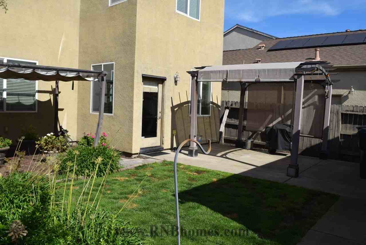 2961 Market St - Photo 2 of 4