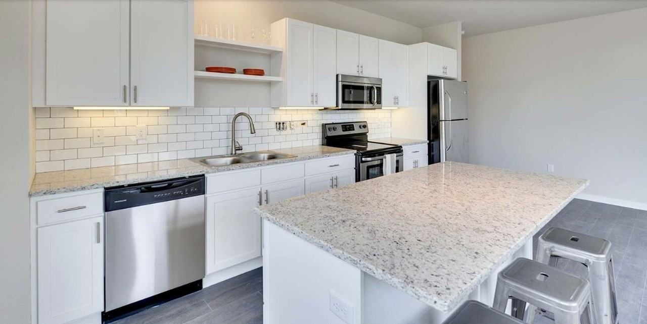 The Curtis - Photo 5 of 17