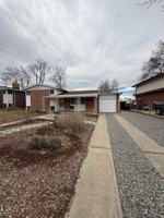 featured image of 3289 Troy St