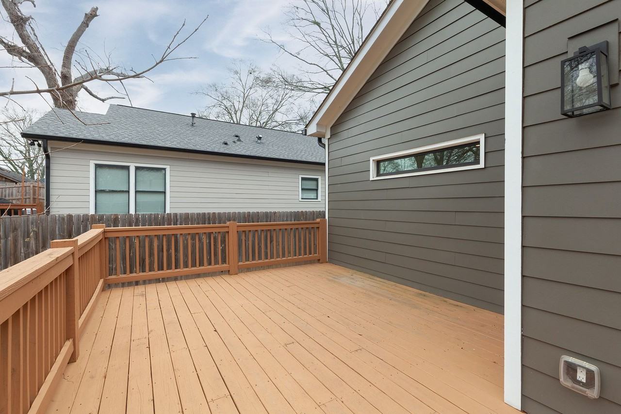 1111 Montreat Ave Sw ##Sw - Photo 7 of 43