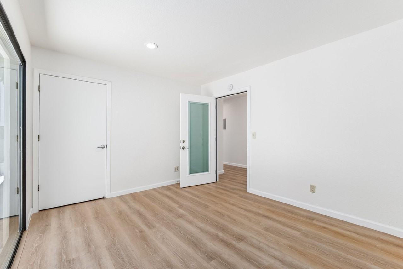 1211 Lincoln Ave #B - Photo 6 of 17