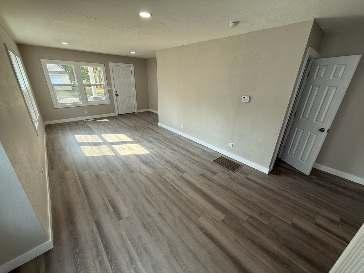 1333 1333 - 1335 W Mt Vernon - Photo 5 of 26