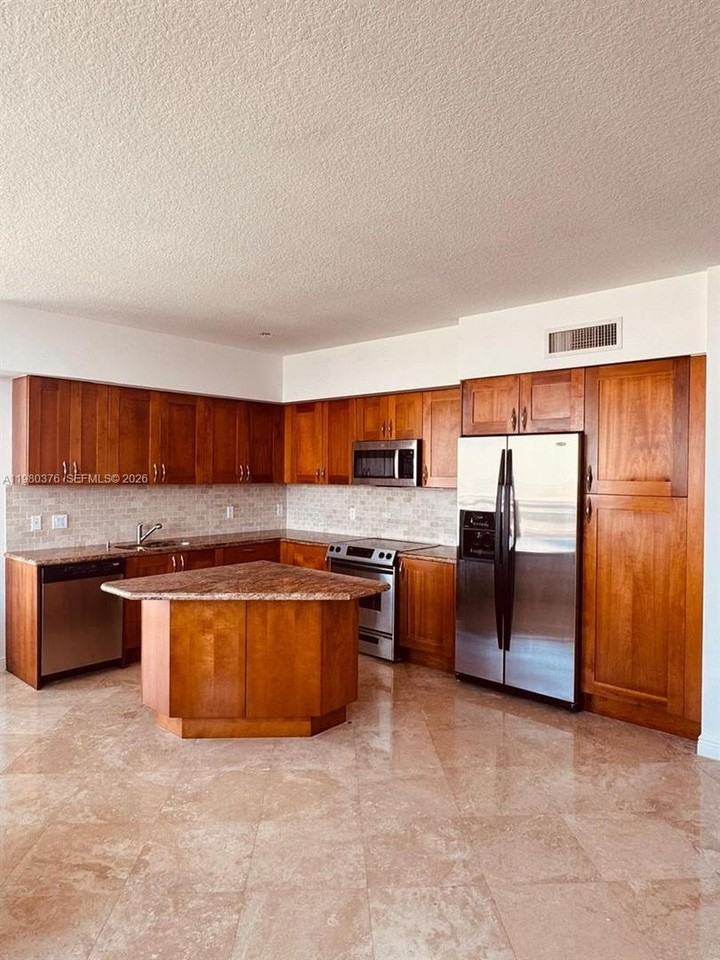 1745 E Hallandale Beach Blvd