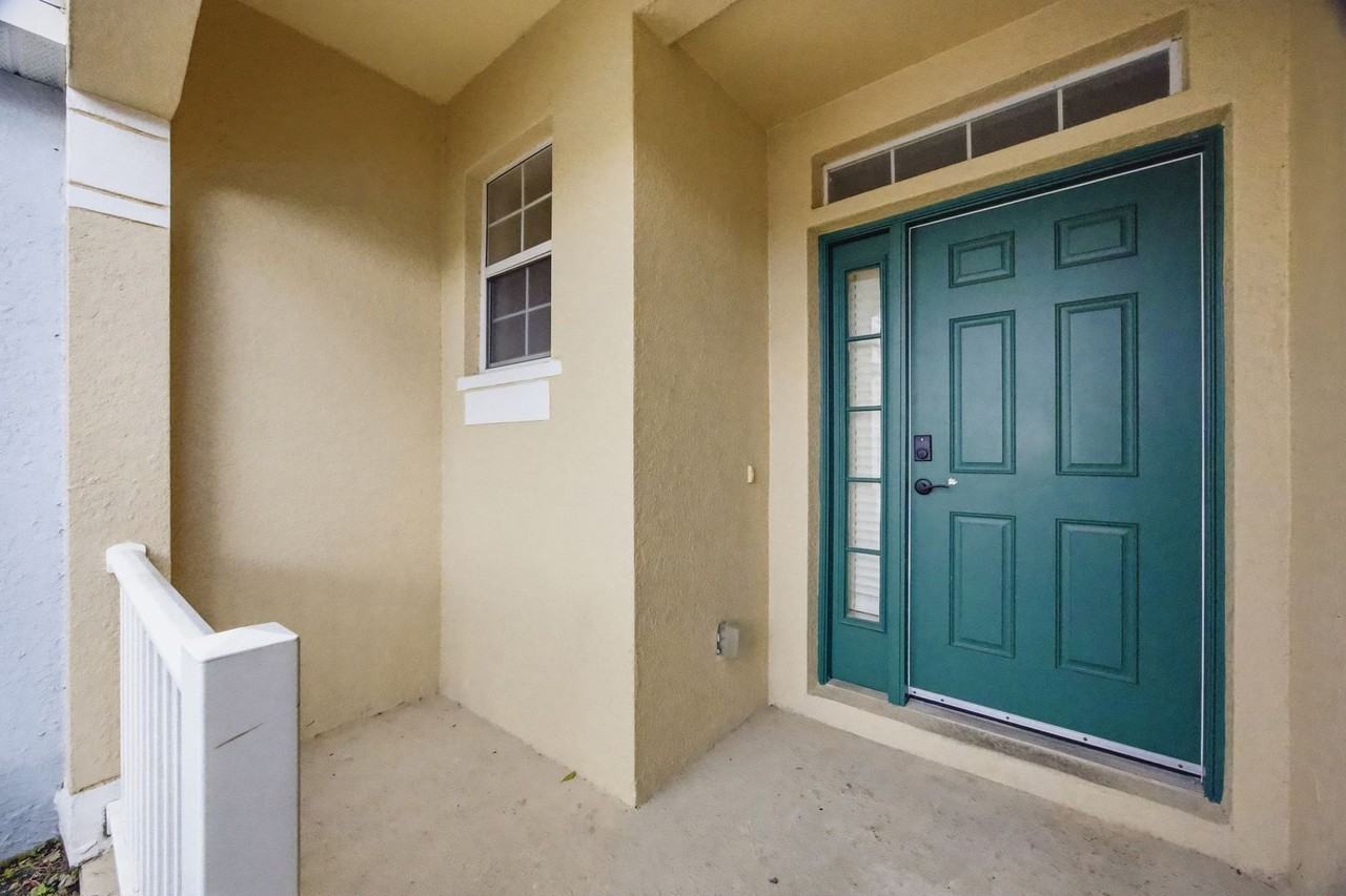 6407 Barksdale Way - Photo 4 of 47