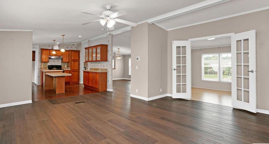 200 Preakness Dr - Photo 5 of 7