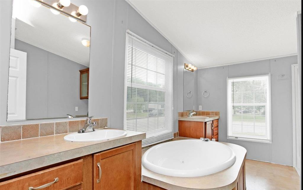 200 Preakness Dr - Photo 7 of 7