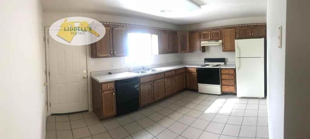 812 Ada St ##Apt - Photo 4 of 15