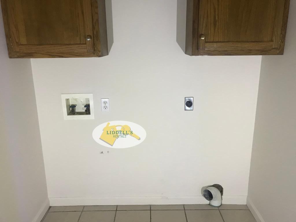 812 Ada St ##Apt - Photo 6 of 15