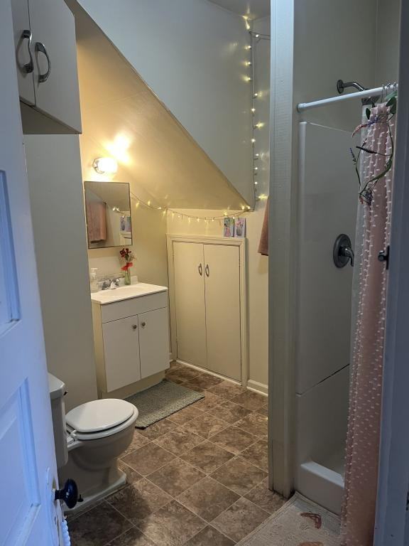 404 Clay St Sw - Photo 2 of 6