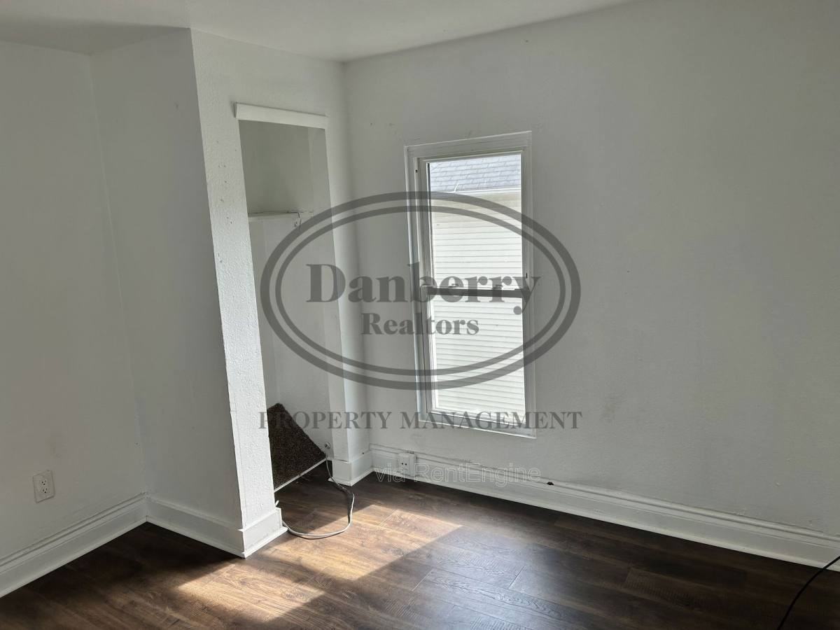 1848 Cone St #2 - Photo 2 of 8