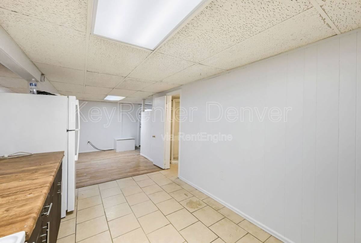 9406 W 57th Ave #6 - Photo 6 of 8