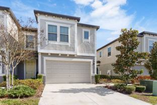 31975 Blue Passing Loop - Photo 1 of 1